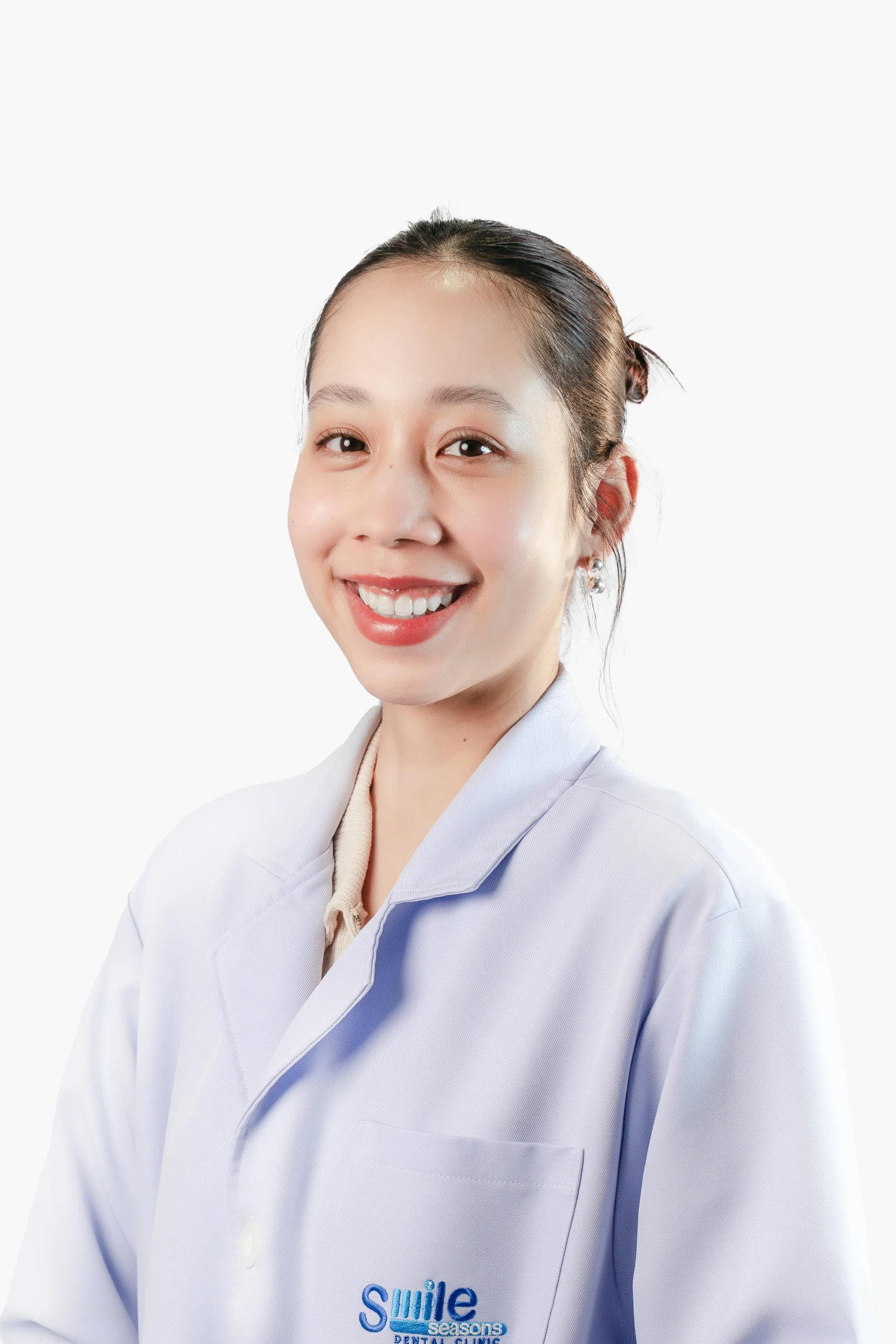 ทพญ. ปิ่นมุก สุภาไชยกิจ (หมอปิ่น)