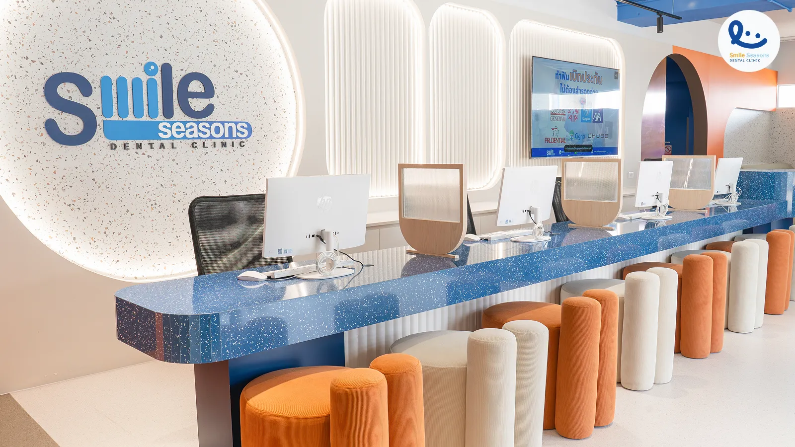 บรรยากาศคลินิก Smile Seasons สาขาอารีย์